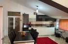 Casa / Vila de inchiriat /Ideal si pentru camin de batrani - 1
