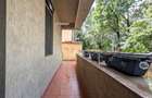 Apartament 3 Camere / Curte 35mp / Parcare / Damaroaia / Jiului / - 6