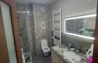 Apartament cu 3 camere în Central - 2