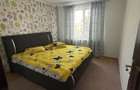 Inchiriez apartament 3 camere - 6