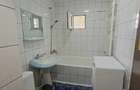 Proprietar vand ap. 2 camere decomandat,zona comisariat - 2