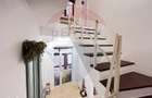 Casa / Vila cocheta cu 3 camere - de vanzare - zona Basarab
