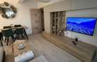 P.F. Inchiriez apartament 2 camere decomandat - 2
