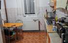 Apartament cu 3 camere semidecomandat în Central - 3
