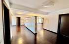 Apartament cu 5 camere decomandat în Iancu Nicolae - 2