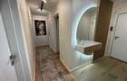 Apartament premium 3 camere, situat la doar 5 minute de mers pe jos de Coresi Shopping Resort. - 1