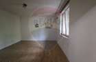 Vanzare casa 2 camere, partial renovata, Bd. Pieptanari - 13