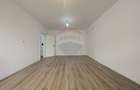 Apartament cu 2 camere decomandat în Tractorul - 6