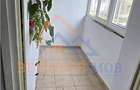 Apartament de vanzare cu 3 camere, zona Titan - 6