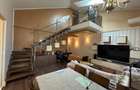 Penthouse cu 3 camere decomandat în Brătianu - 2