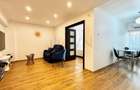 Apartament cu 3 camere decomandat în P-ța Unirii - 2