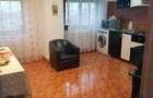 Apartament cu 3 camere în Central - 1