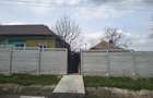 Casă cu 4 camere cu Teren 2500 Mp în Central - 6