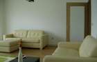 Apartament cu 3 camere decomandat în Tei - 2