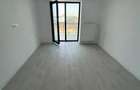 Apartament cu 2 camere decomandat în Basarabia - 3