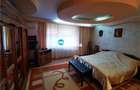 Casă individuală cu 7 camere cu Canalizare în Bucium - 6