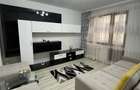 Apartament 2 camere -Zona Sud - etaj  3/4 - 40 mp -57000 euro negociabil - 1