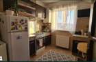 Persoana Fizica - Vanzare apartament cu o camera decomandat - 1