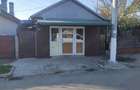 Casă cu 4 camere în Central - 1