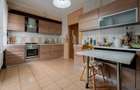 Casă individuală cu 7 camere cu Teren 200 Mp în Copou - 10