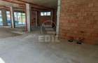 Spatiu comercial, zona Terra - 1