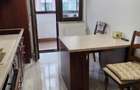 Apartament cu 2 camere decomandat în Tractorul - 7