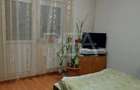 Apartament cu 3 camere decomandat în Rahova - 1