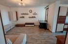 Ofer spre inchiriere, pe termen lung, apartament cu 3 camere situat in vila, etaj 1, zona Schit. - 1