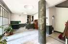 Un apartament stilat, intr-un bloc boutique - 13