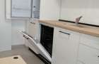 Apartament cu 2 camere decomandat în Baza 3 - 10