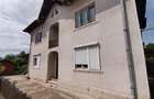 Casă cu 6 camere în Găești - 2