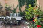 Vand spatiu comercial ?i casa de locuit - 2