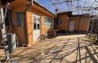 Casa, Chitila, cartierul Regina Maria, 3 corpuri de locuit, teren 548m - 1