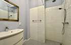 Apartament cu 3 camere semidecomandat în Central - 11