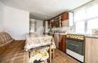 Vânzare casă cu 2 camere, teren 440 mp - strada Cerbului, Săcele