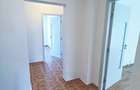 Județean - apartament 3 camere NEMOBILAT - 2 grupuri sanitare - 9