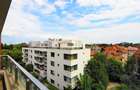 Apartament cu 3 camere semidecomandat în Kiseleff - 1