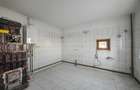 Tartasesti, str. Principala, 3040 mp teren, P+1, casa 1998, deschidere 12 m - 9