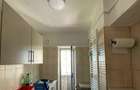 Garsonieră decomandată în Unirii - 1
