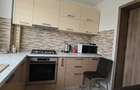 Vand Apartament 3 camere - 2