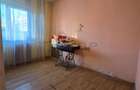 Dacia - statia Columnei, 3 camere decomandat cu geam la baie, liber - 2