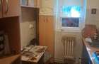 Apartament 3 camere, 53 mp, Alexandru cel Bun - Parter, centrala proprie, mobila