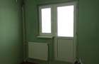Apartament cu 3 camere decomandat în Aeroport - 2