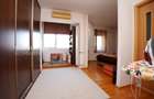 Apartament cu 3 camere semidecomandat în Tineretului - 10
