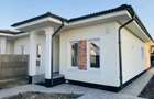 Casă cu 3 camere cu Teren 333 Mp în Moșnița Nouă - 1