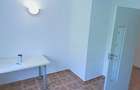 Județean - apartament 3 camere NEMOBILAT - 2 grupuri sanitare - 4
