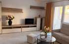 Apartament Central (Piata Mica), 3 camere decomandate, 2 balcoane, centrala proprie, etaj 1 - 1