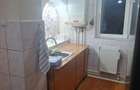 Inchiriez apartament cu 3 camere,semidecomandat, micro 3 - 3