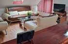 Apartament la casa de inchiriat