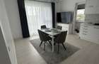 Vand apartament cu 3 camere - 1